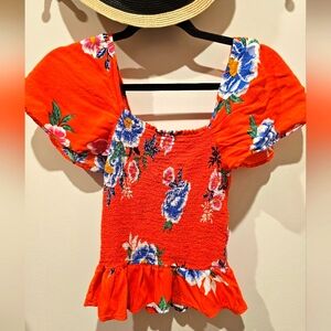 Jessica Simpson Floral Top Size Xsmall